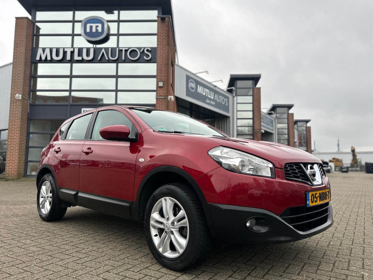 Nissan Qashqai - 1.6 Acenta Airco PDC NAP APK - AutoWereld.nl