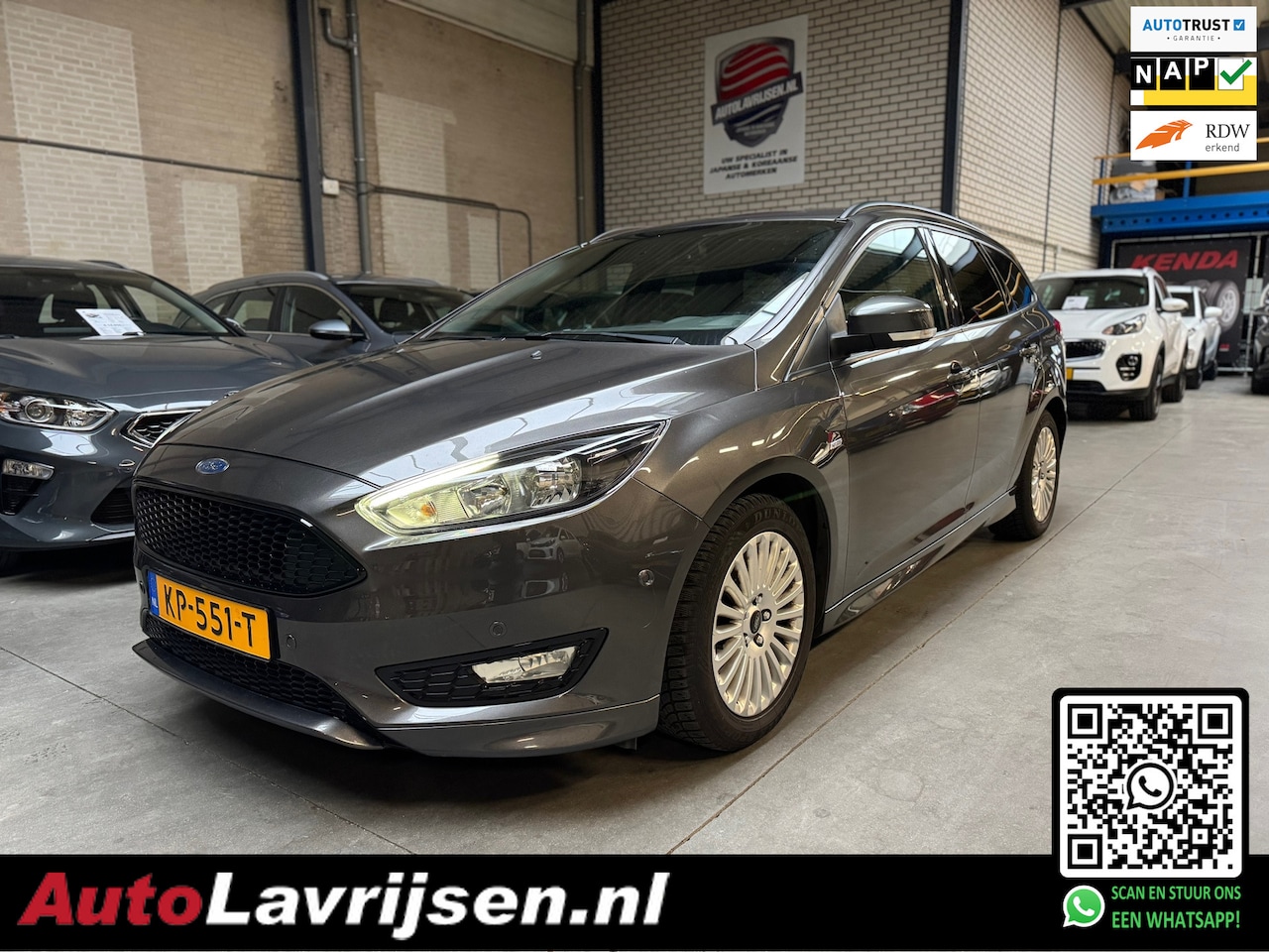 Ford Focus Wagon - 1.5 ST-Line INRUIL KOOPJE!! NL AUTO NAP NAVIGATIE CRUISE LMV WINTERBANDEN / VELGEN TREKHAA - AutoWereld.nl