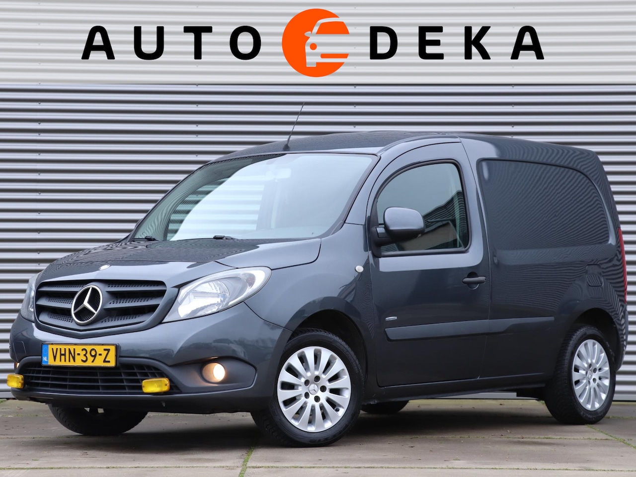 Mercedes-Benz Citan - 112 BlueEFFICIENCY *Airco*Trekhaak*Stoelverw.* - AutoWereld.nl