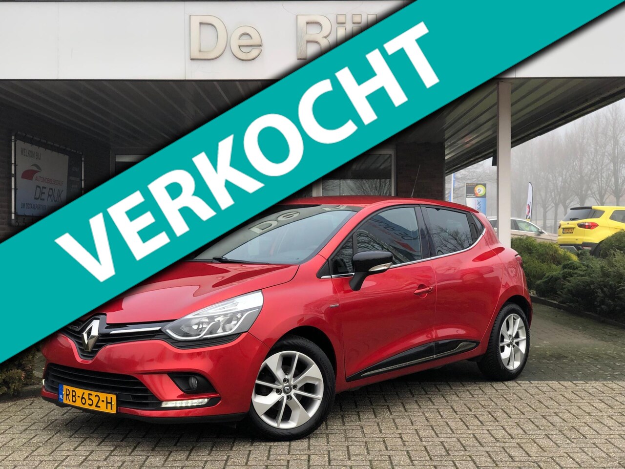 Renault Clio - 0.9 TCe Limited | Navi, Cruise, PDC, DAB, All-seasonbanden | Goed onderhouden | NAP | 2e E - AutoWereld.nl