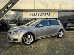 Volkswagen Golf - 1.2 TSI Highline