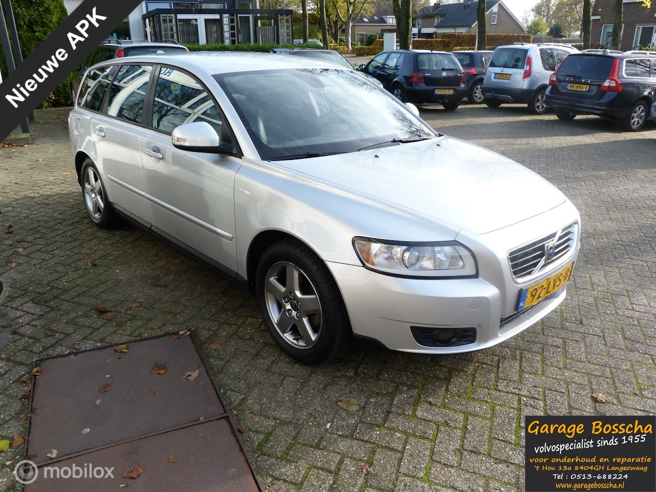 Volvo V50 - 1.6D Sport - AutoWereld.nl