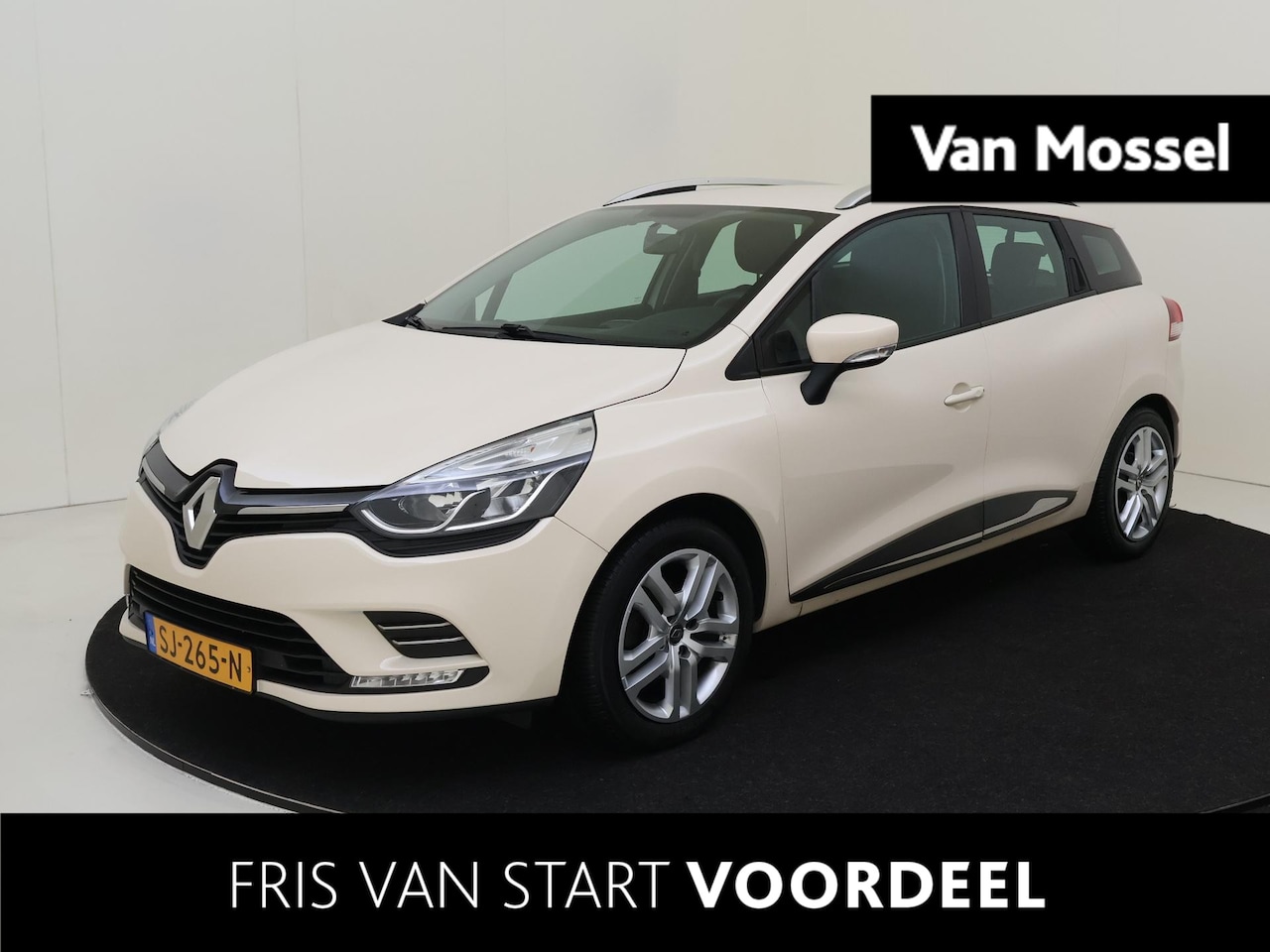 Renault Clio Estate - 0.9 TCe Zen Navigatie / Airco / Trekhaak / Cruise Control / Bluetooth - AutoWereld.nl