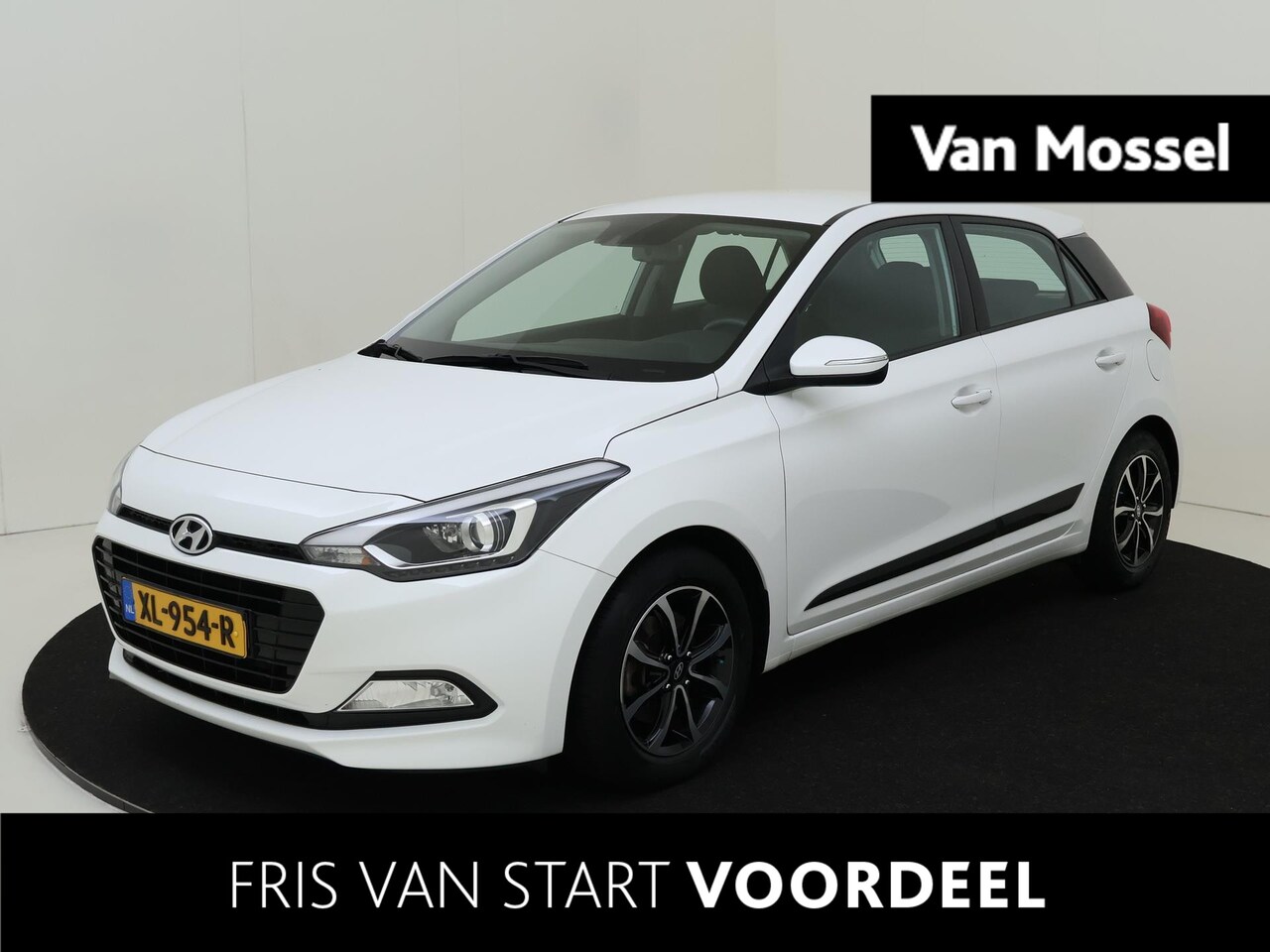 Hyundai i20 - 1.0 T-GDI 99 PKComfort Navigatie / Camera / Parkeersensoren / DAB / Cruise Control / Clima - AutoWereld.nl