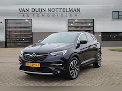 Opel Grandland X - 1.2 Turbo Ultimate / Panoramadak / Leer / Carplay