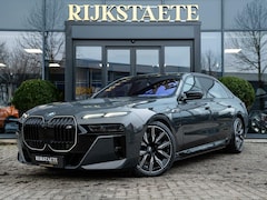 BMW 7-serie - M760e xDrive|PANO|ACC|B&W|LASER|360°|INCL BTW