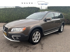 Volvo XC70 - 2.0 T5 FWD Nordic+ Schuif-/kanteldak Standkachel Automaat