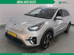 Kia e-Niro - EV 64 kWh 204pk ExecutiveLine | Leder | 18" | Stoelverwarming | PDC V+A | Camera | ACC | N