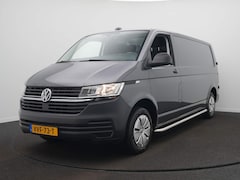 Volkswagen Transporter - 2.0 TDI L2H1 28 Trekhaak / Carplay / Cruise / Betimmering