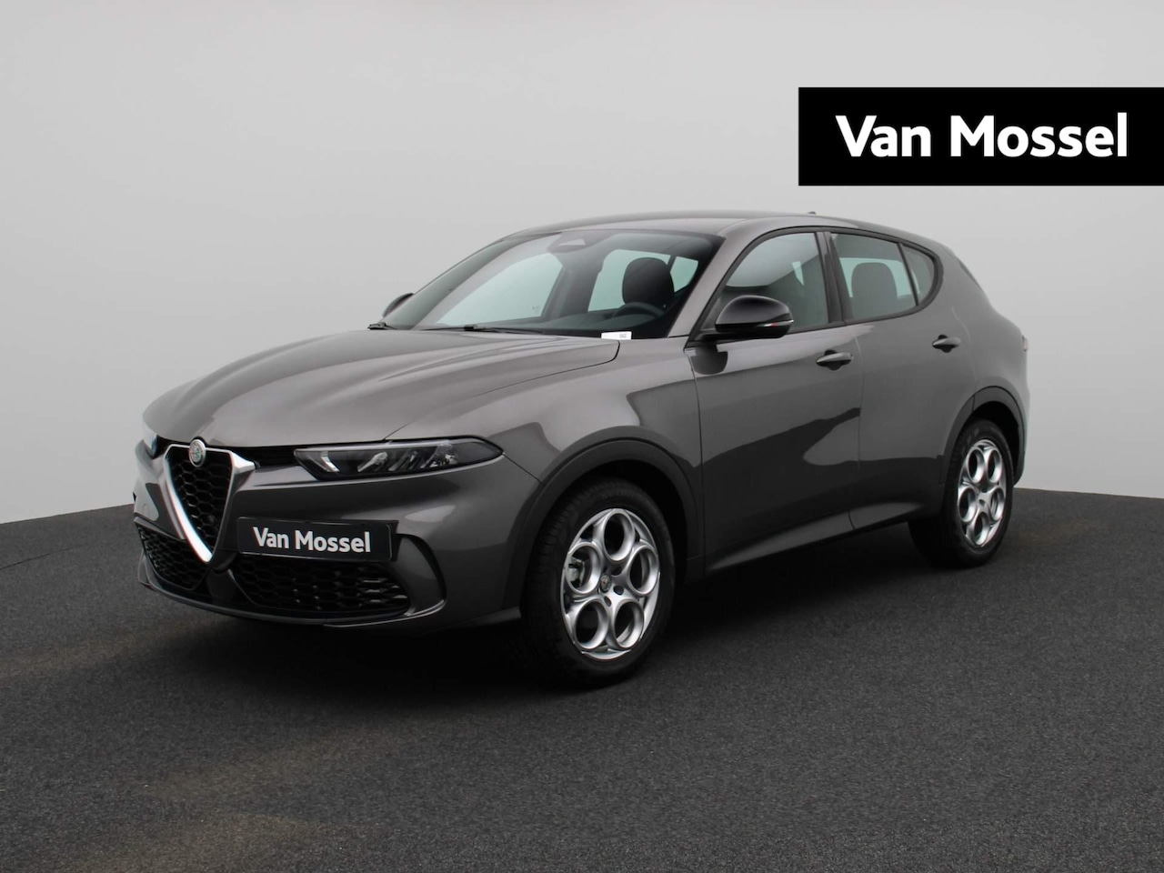 Alfa Romeo Tonale - 1.5T Hybrid Super 130pk | Apple Carplay/Android Auto | Climate Controle | Parkeersensoren - AutoWereld.nl