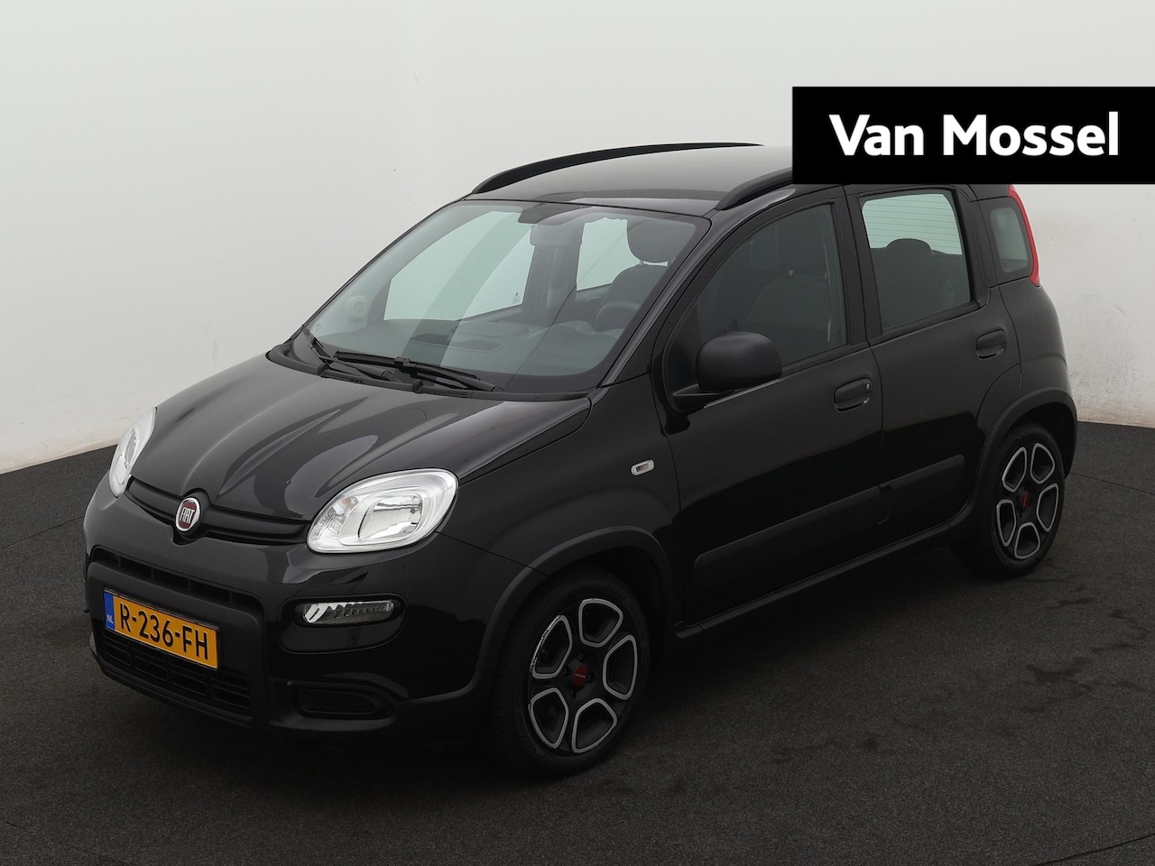 Fiat Panda - 1.0 Hybrid City Life | Airco |  Blue tooth | Electrische ramen | - AutoWereld.nl