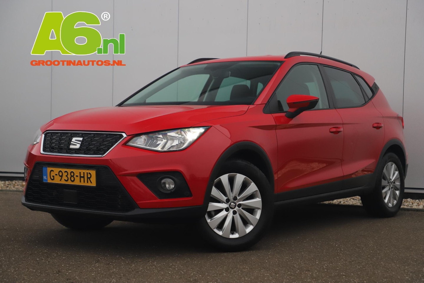 Seat Arona - 1.0 TSI Style Business Intense 116PK Keyless Navigatie Camera Carplay Android 16 inch LMV - AutoWereld.nl