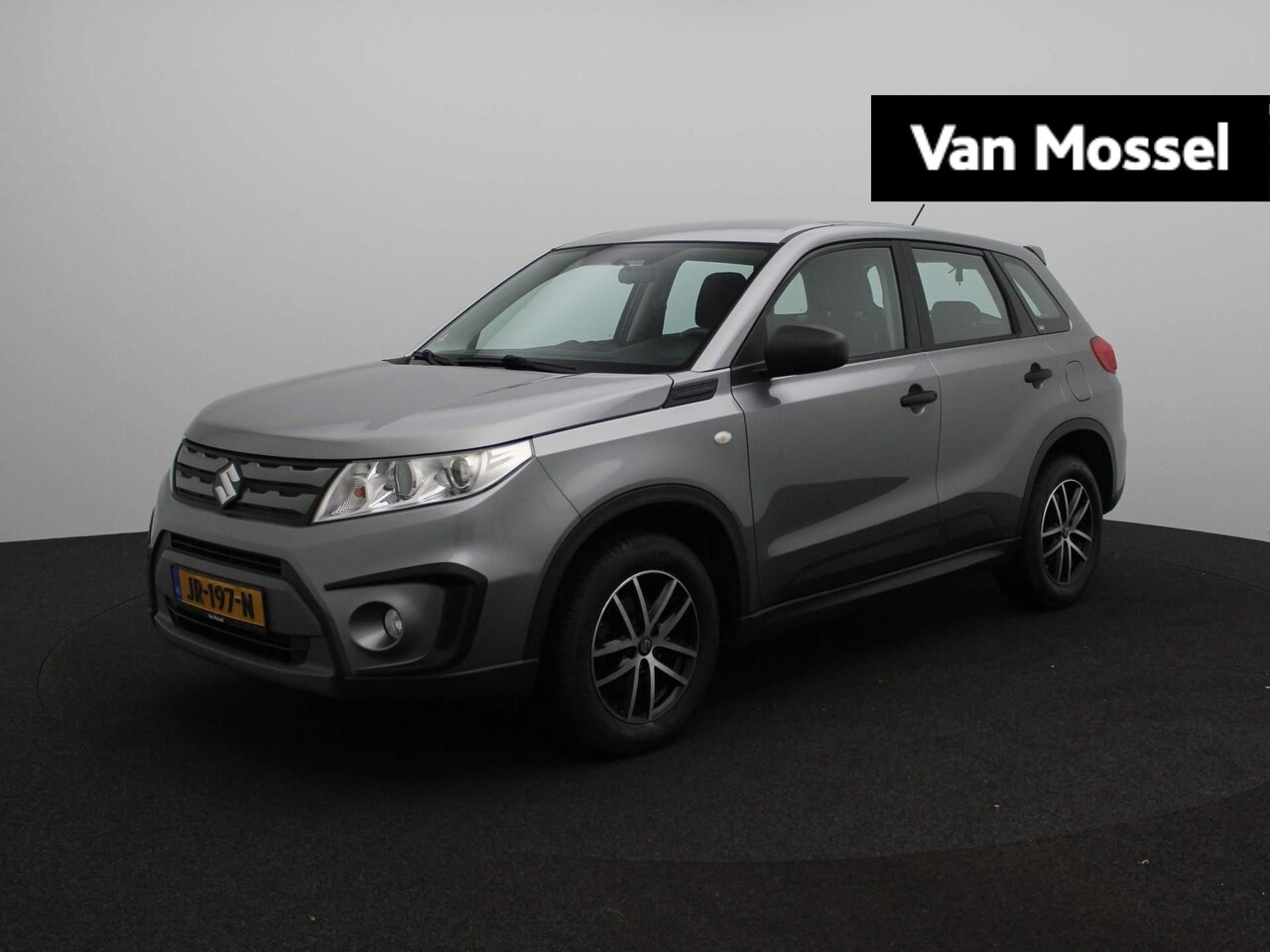 Suzuki Vitara - 1.6 Comfort | Trekhaak | Airco | Lichtmetalen velgen - AutoWereld.nl