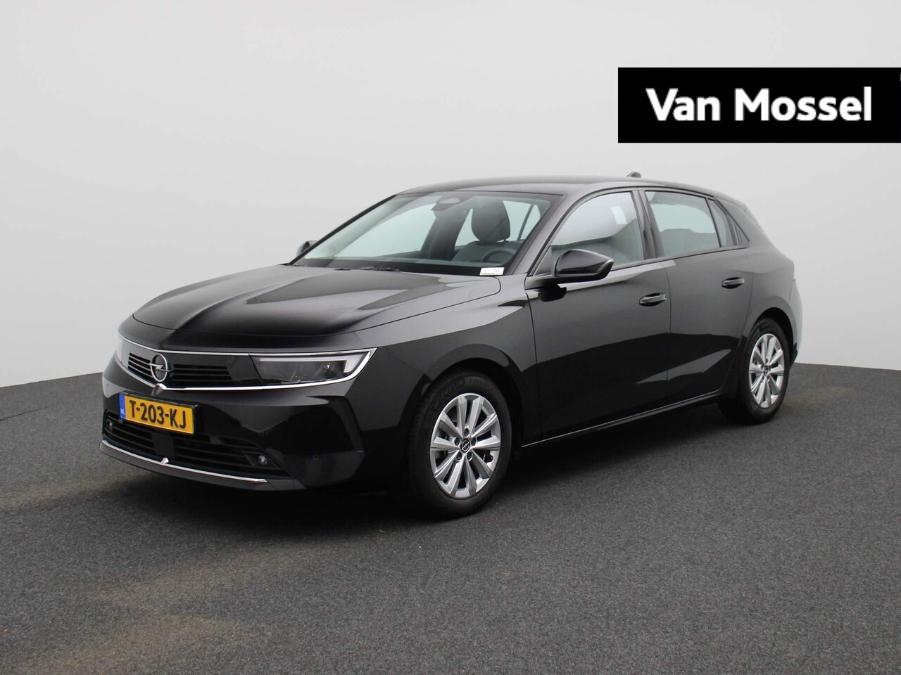 Opel Astra - 5drs. 1.2 Level 2 | Apple CarPlay | Digital Cockpit | Led Kopampen | Parkeersensoren | - AutoWereld.nl