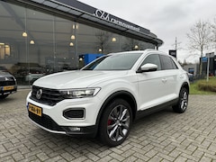 Volkswagen T-Roc - 1.5 TSI 150PK Sport Automaat | Navi | Camera | Trekhaak | ACC |