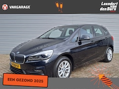 BMW 2-serie Active Tourer - 218i Business Edition AUTOMAAT Navigatie | Cruise | Climate | Parkeersensoren | Head up Di