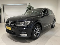 Volkswagen Tiguan - 1.4 TSI Comfortline 125 PK | Navigatie | Parkeersensoren | Cruise Control | Climate Contro