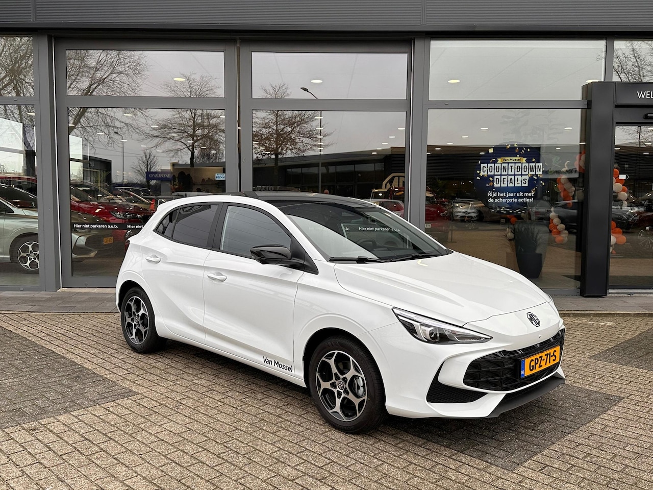 MG 3 - 1.5 Hybrid Luxury | Leder | Stoelverwarming | Stuurverwarming | Carplay | 360 Camera | Dem - AutoWereld.nl