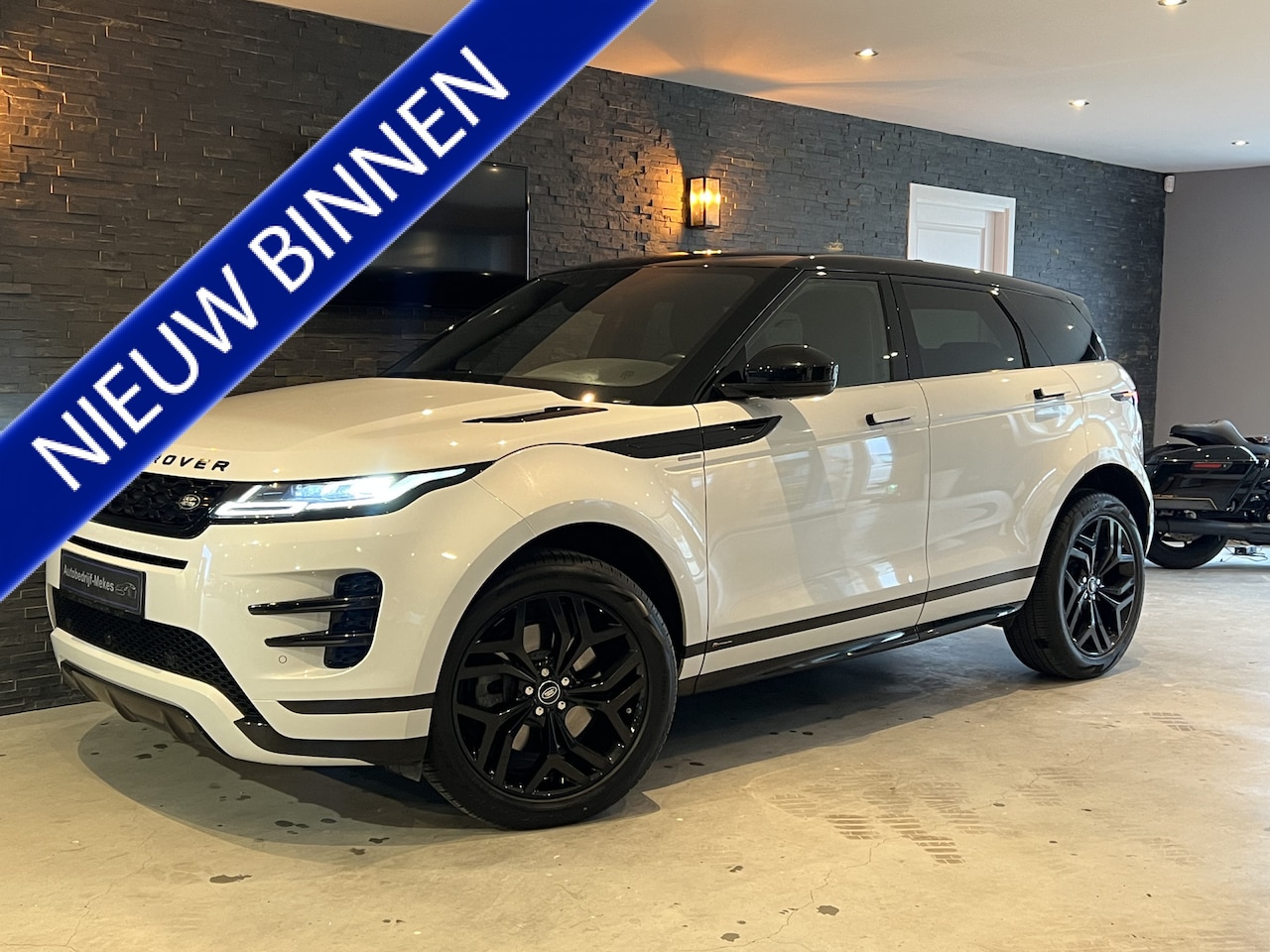 Land Rover Range Rover Evoque - 2.0 P200 AWD R-Dynamic Bj: 2020 / Automaat - AutoWereld.nl