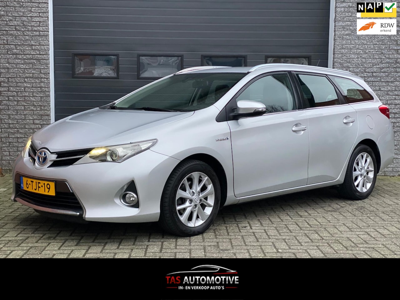 Toyota Auris Touring Sports - 1.8 Hybrid Dynamic 1e EIG/CLIMA - AutoWereld.nl