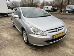 Peugeot 307 CC - 2.0-16V