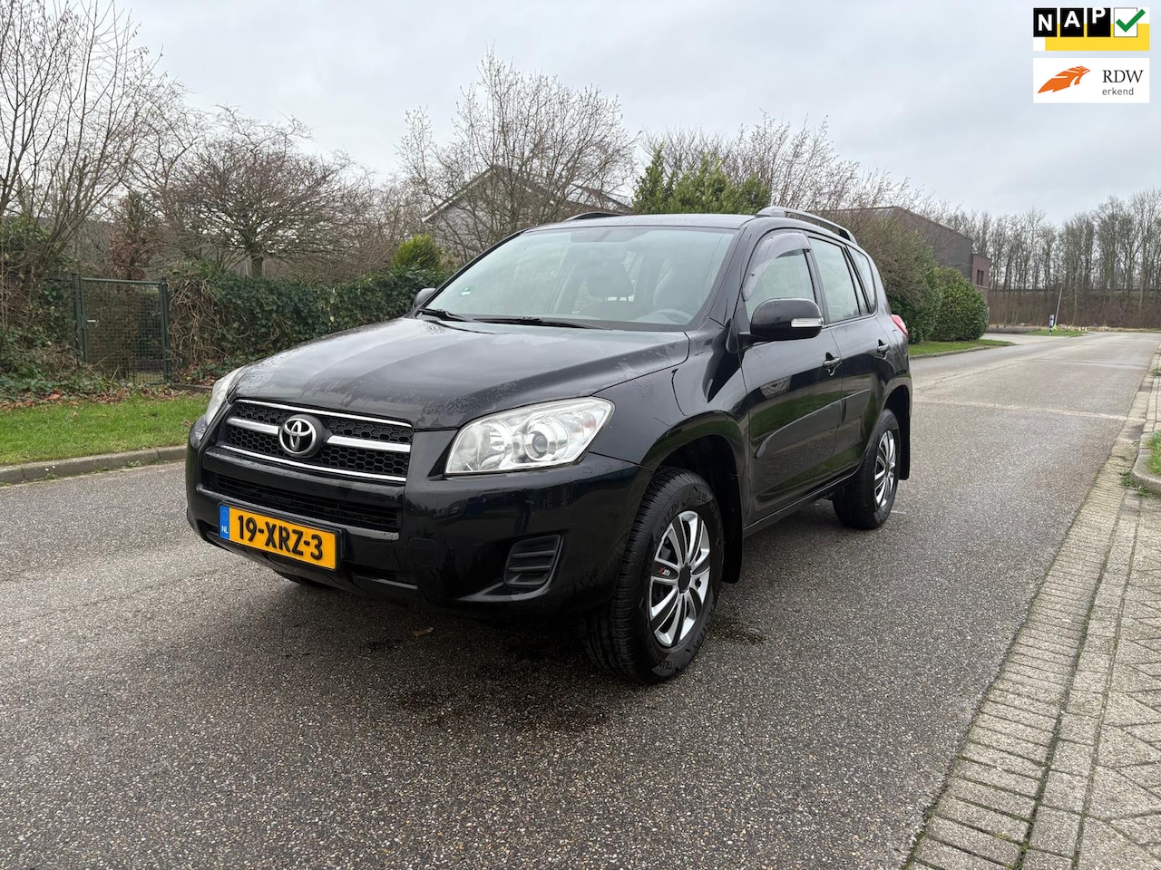 Toyota RAV4 - 2.0 VVTi Comfort 2WD 1E eigenaar* Trekhaak*Airco*Boekjes aanwezig*nieuwe APK - AutoWereld.nl