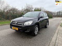 Toyota RAV4 - 2.0 VVTi Comfort 2WD 1E eigenaar* Trekhaak*Airco*Boekjes aanwezig*nieuwe APK