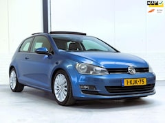 Volkswagen Golf - 1.4 TSI ACT Highline Pano