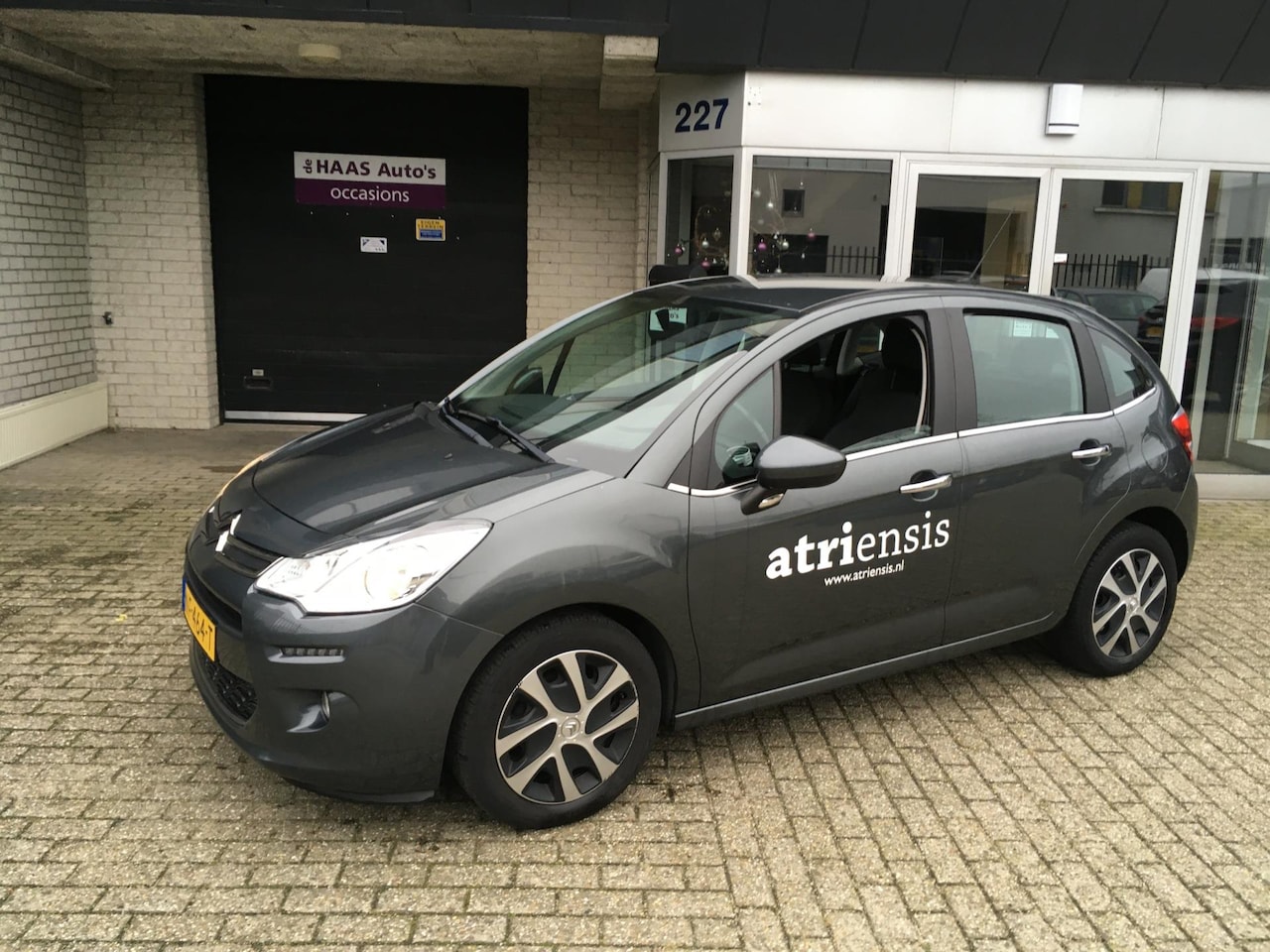 Citroën C3 - 1.2 PureTech Selection / NAVI / CLIMA / EURO-6 / - AutoWereld.nl