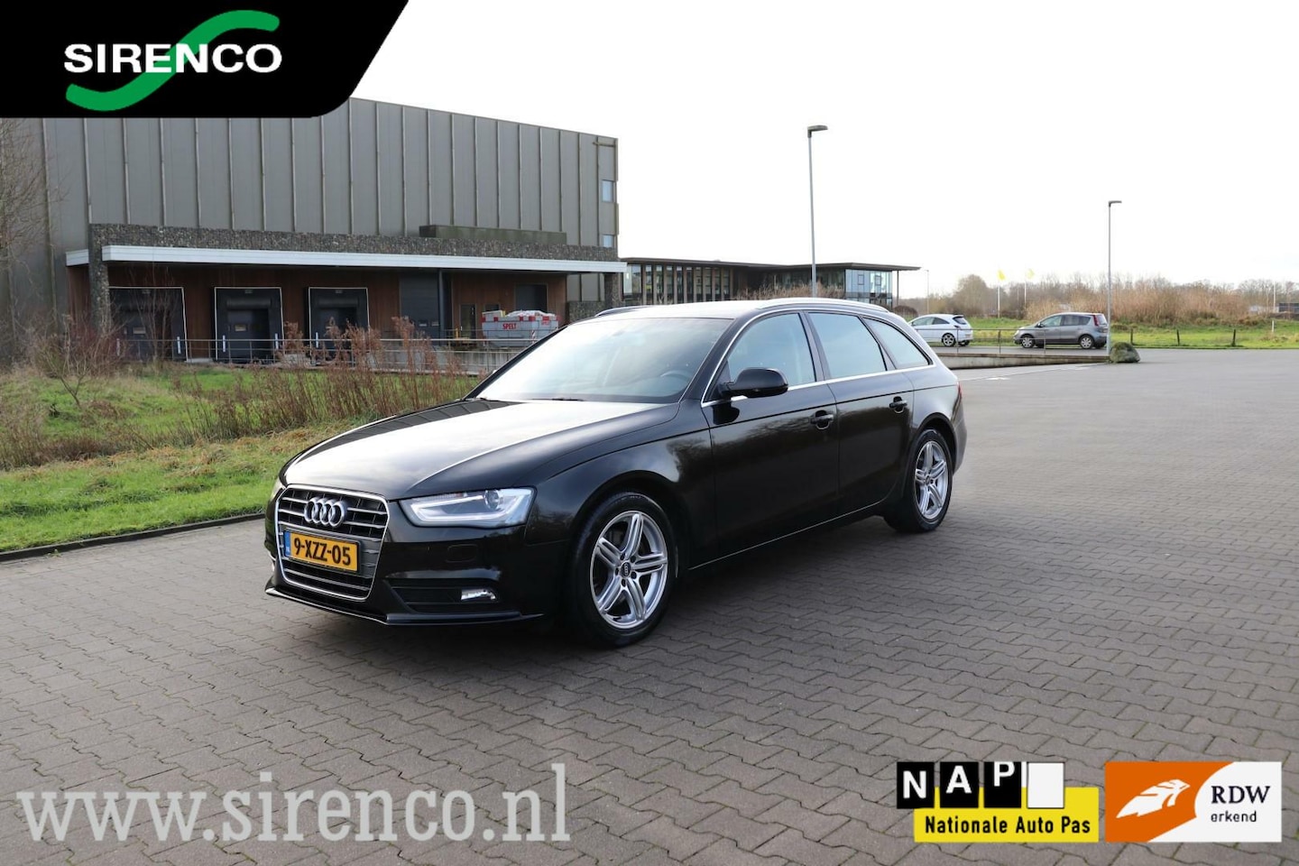 Audi A4 Avant - 2.0 TDI ultra climate&cruise control trekhaak licht&regensensor bluetooth - AutoWereld.nl