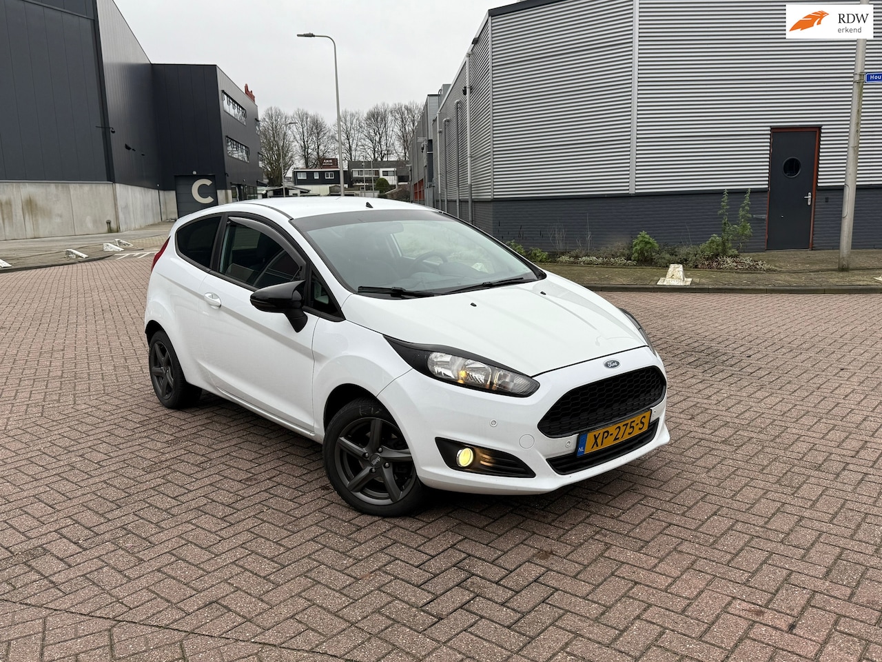 Ford Fiesta - 1.0 EcoBoost Titanium AIRCO NEW APK Volledig onderhouden - AutoWereld.nl