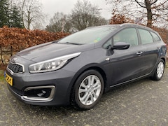 Kia Cee'd Sportswagon - 1.6 GDI First Edition (Trekhaak, Navigatie)