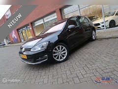 Volkswagen Golf - 1.2 TSI Highline Navi CarPlay Automaat