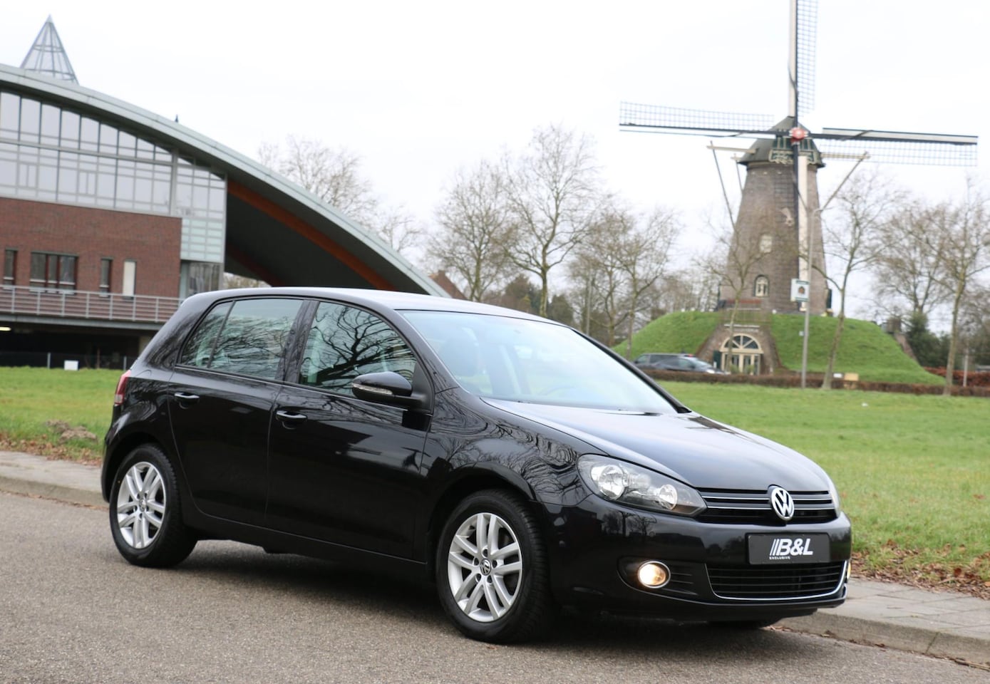 Volkswagen Golf - 1.4 TSI Highline Aut DSG 5-Deurs 1e eigenaar Alcantara Trekhaak Parkeersensoren Nieuw Staa - AutoWereld.nl