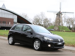 Volkswagen Golf - 1.4 TSI Highline Aut DSG 5-Deurs 1e eigenaar Alcantara Trekhaak Parkeersensoren Nieuw Staa