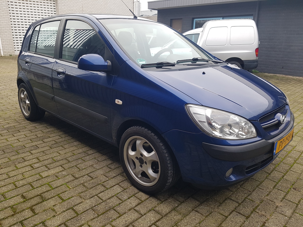 Hyundai Getz - 1.1i Active Young - AutoWereld.nl