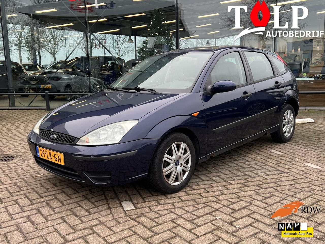 Ford Focus - 1.6-16V Collection 5 deurs APK tot 26-06-2025 - AutoWereld.nl