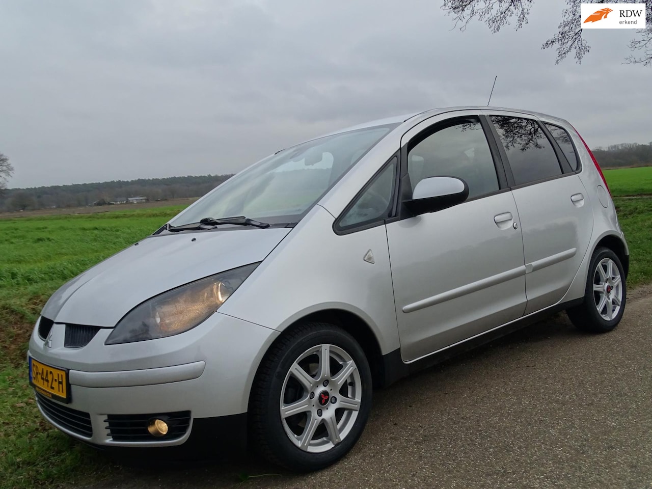 Mitsubishi Colt - 1.3 Invite - AutoWereld.nl