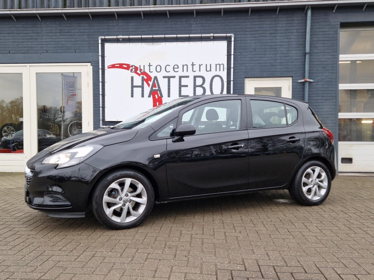 Opel Corsa - 1.4i INNOVATION Sport Navi climate Cruise PDC 16LM Mooi! - AutoWereld.nl