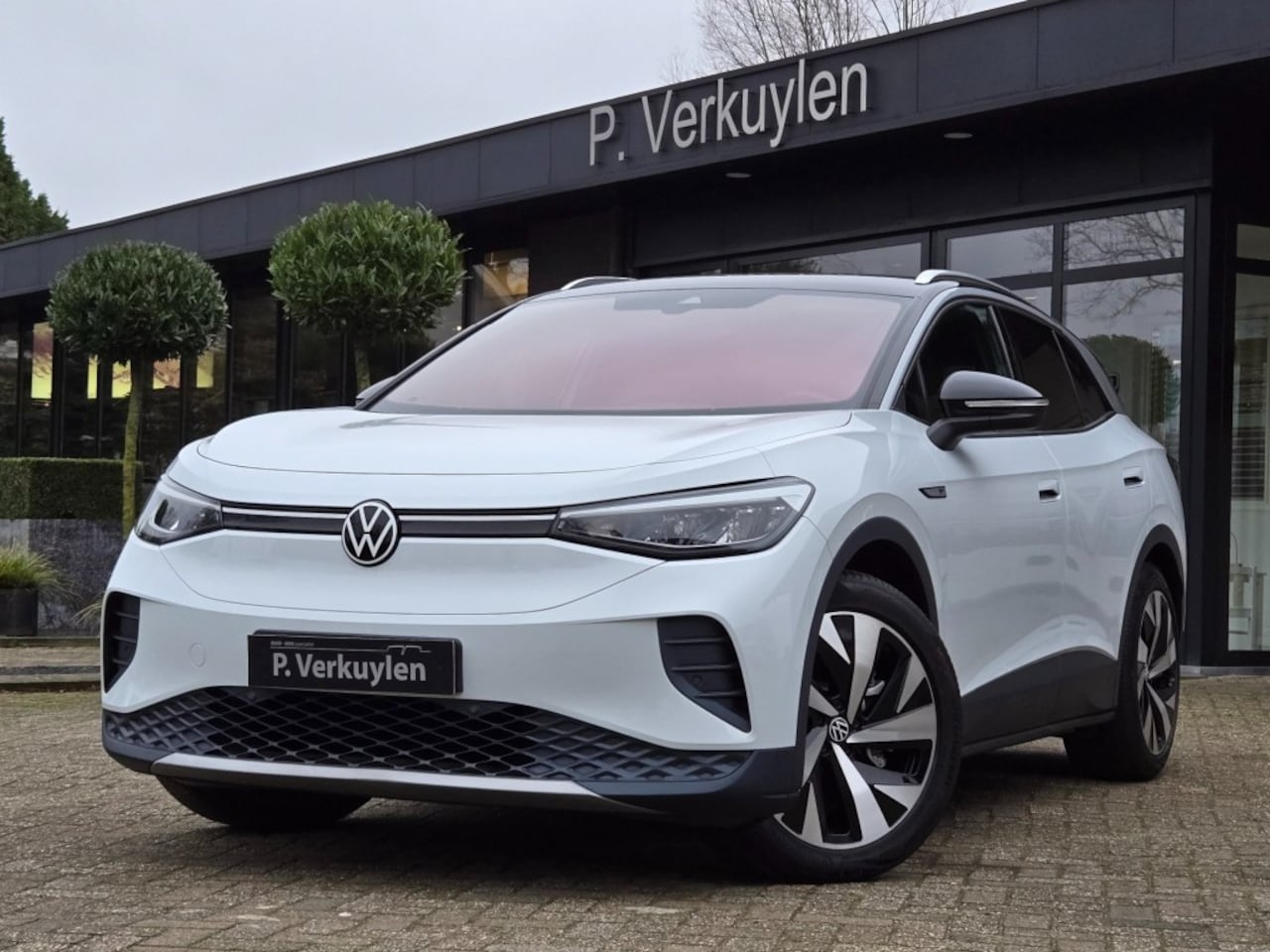 Volkswagen ID.4 - FIRST 77 KWH I 20 inch LM VELGEN I CAMERA I MAVIGATIE I APPLE CA - AutoWereld.nl