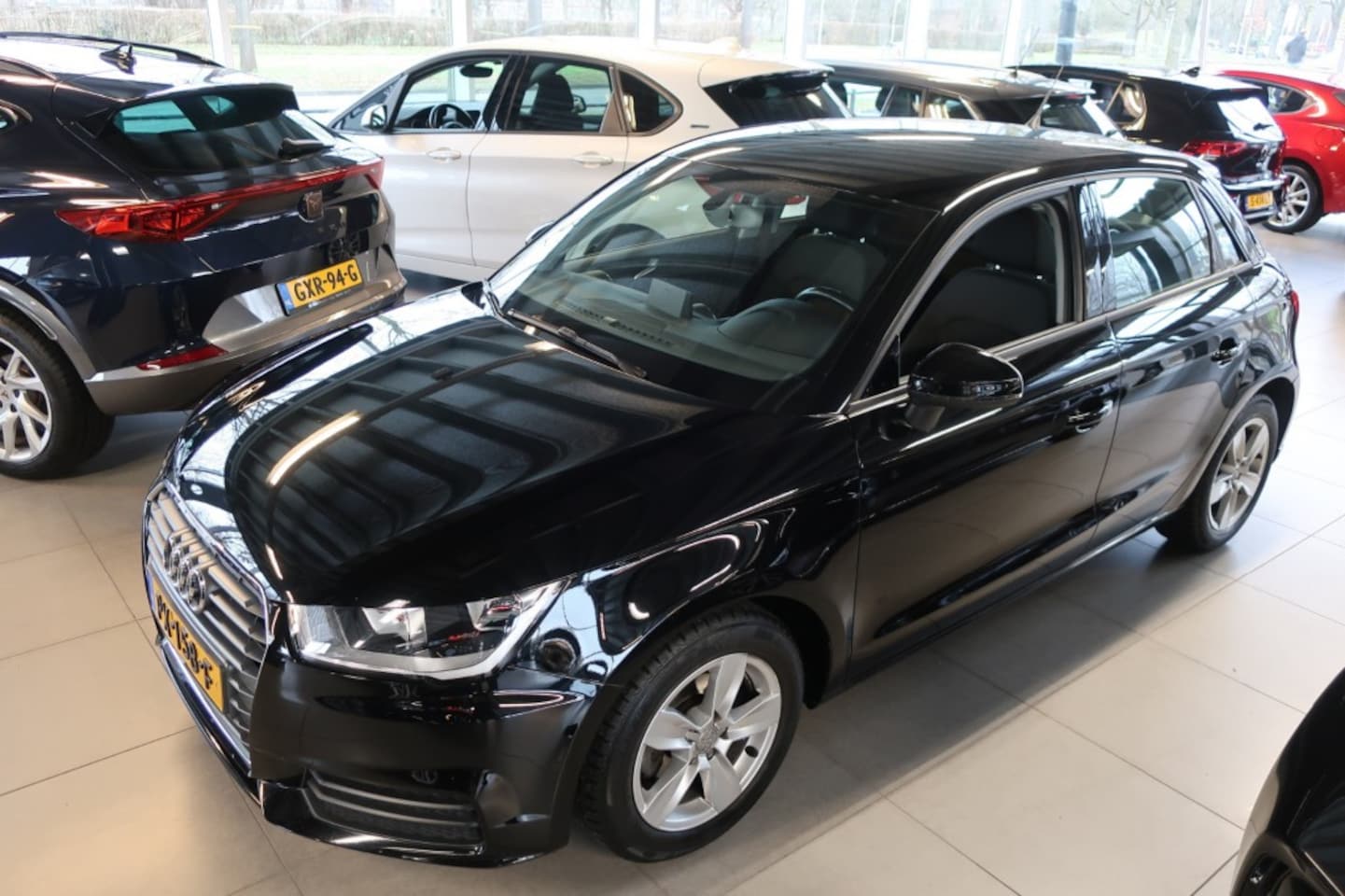 Audi A1 - 1.0 TFSI 1.0 TFSI 95PK, Airco, PDC, Cruise Control, etc. - AutoWereld.nl