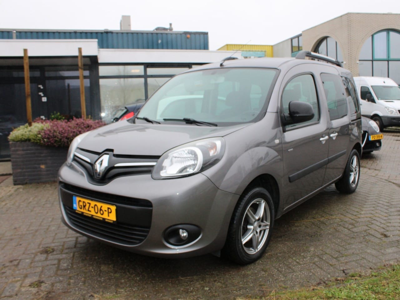 Renault Kangoo Family - 1.2 TCe |Airco|Automaat|CDV|Cruise|LMV - AutoWereld.nl