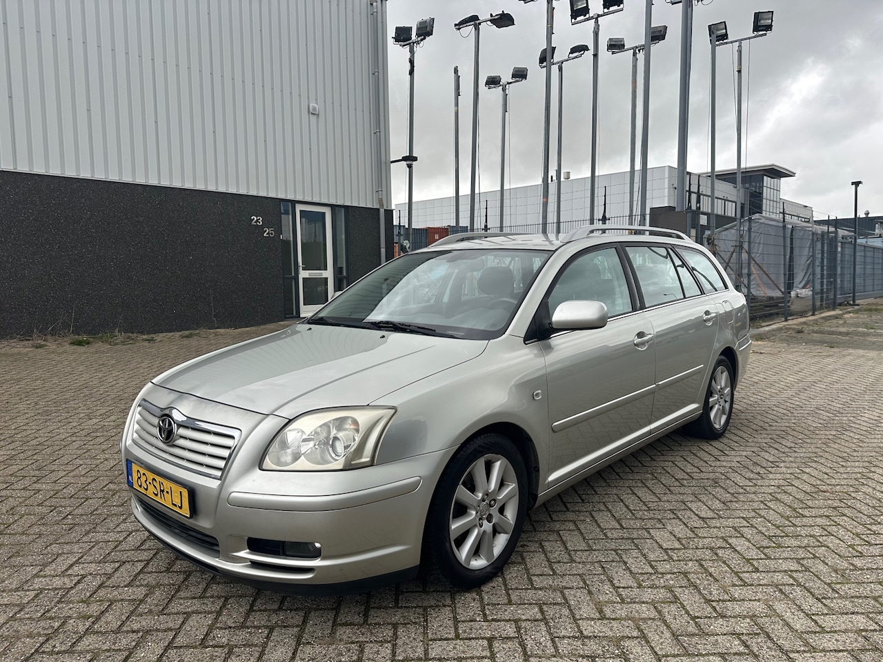 Toyota Avensis Wagon - 1.8 VVTi Linea Luna 2006 Clima - AutoWereld.nl