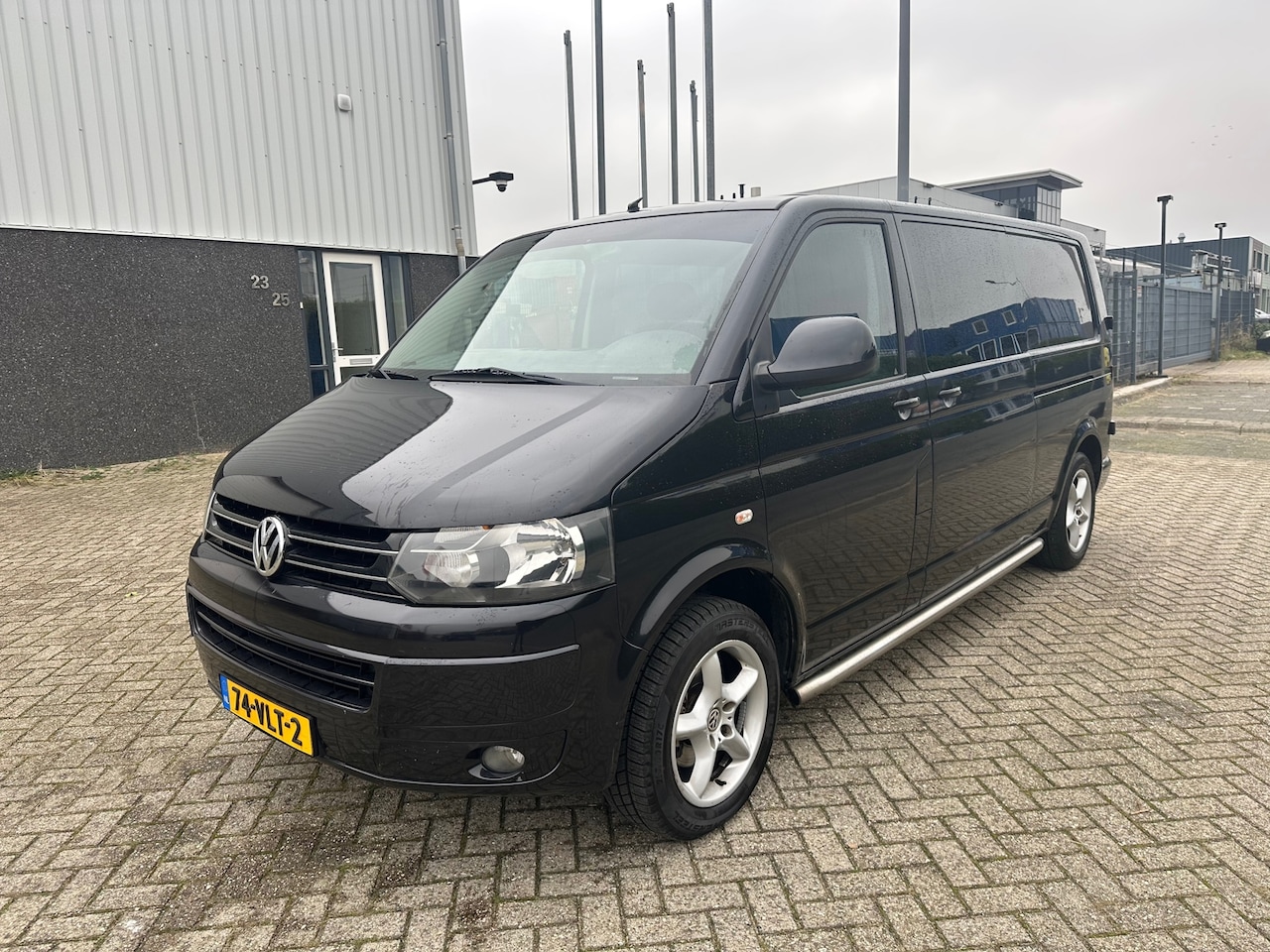 Volkswagen Transporter - 2.5 TDI 340 DUBBEL CABINE 174PK AUTOMAAT LEER 2008 60 EDITION - AutoWereld.nl