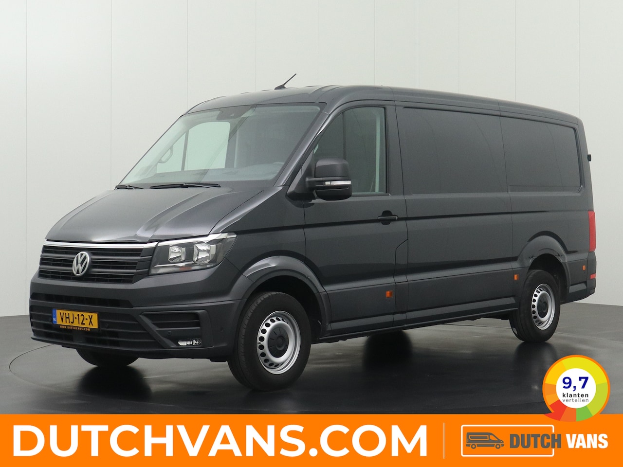 Volkswagen Crafter - 2.0TDI 140PK L3H2 Highline | Navigatie | Camera | Cruise | Betimmering | Airco - AutoWereld.nl