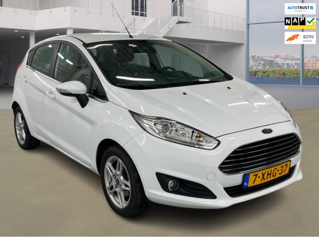 Ford Fiesta - Ford Fiesta, 1.0 EcoBoost Titanium/1.Eig./NL/Clima/Parksnr/5drs - AutoWereld.nl