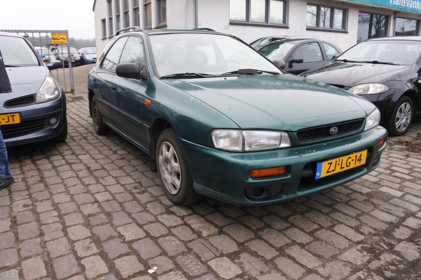 Subaru Impreza Plus - 1.6 GL AWD 5 drs nw apk 9-1-2026 - AutoWereld.nl