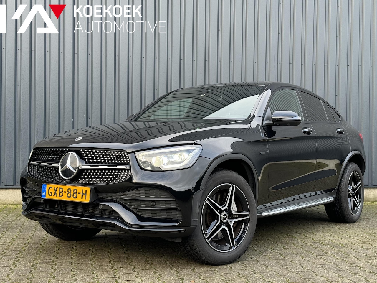 Mercedes-Benz GLC-klasse Coupé - 300e 4MATIC Business Solution AMG | Pano | Burmester - AutoWereld.nl