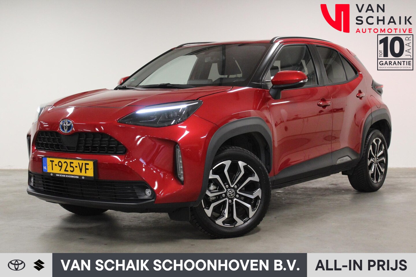 Toyota Yaris Cross - 1.5 Hybrid Dynamic | Van Schaik geleverd | All-Seasons | Navigatie - AutoWereld.nl