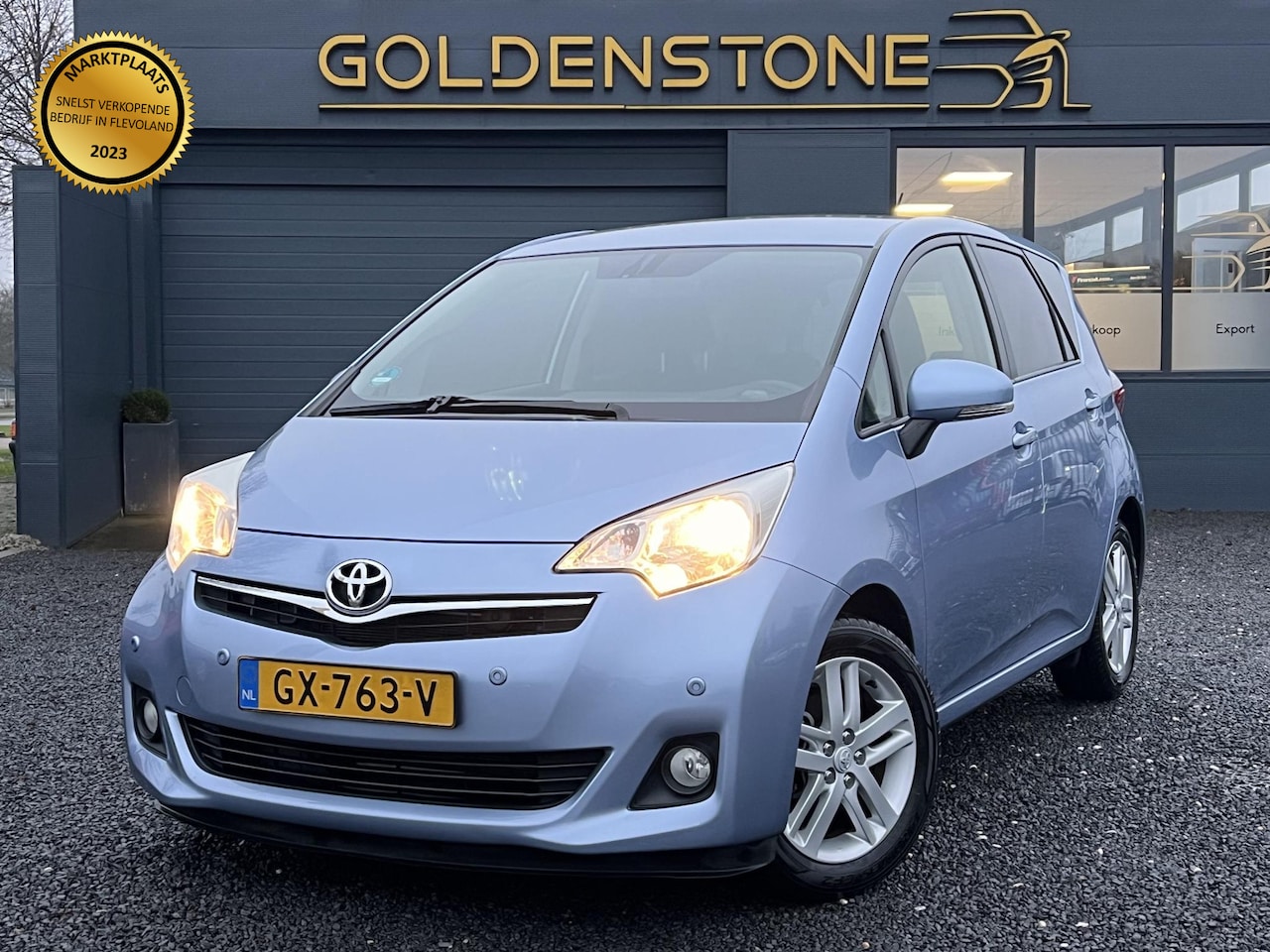 Toyota Verso S - 1.3 VVT-i Dynamic 1e Eigenaar,Navi,Camera,Clima,PDC V+A,Trekhaak,APK tot 10-2025 - AutoWereld.nl